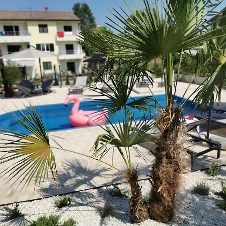 Jolly Villa